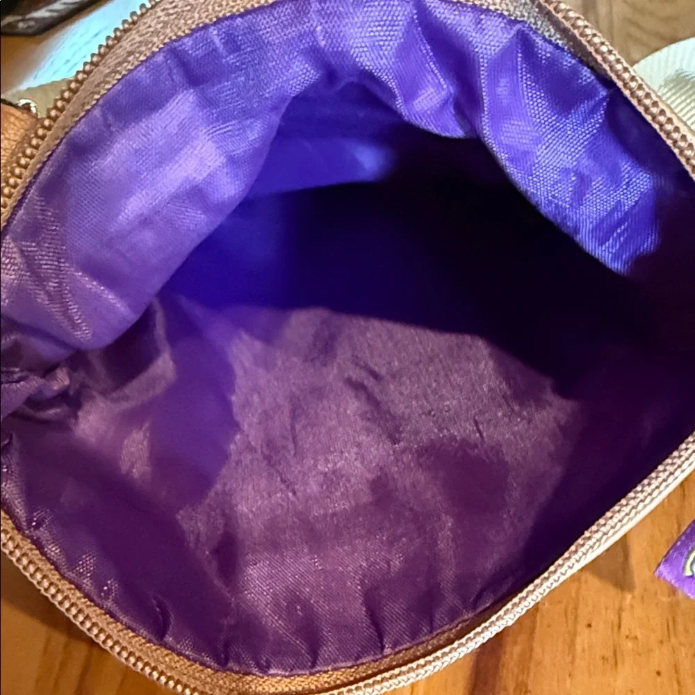 Lily Bloom Colorful Patchwork Crossbody Bag - Picture 8 of 10